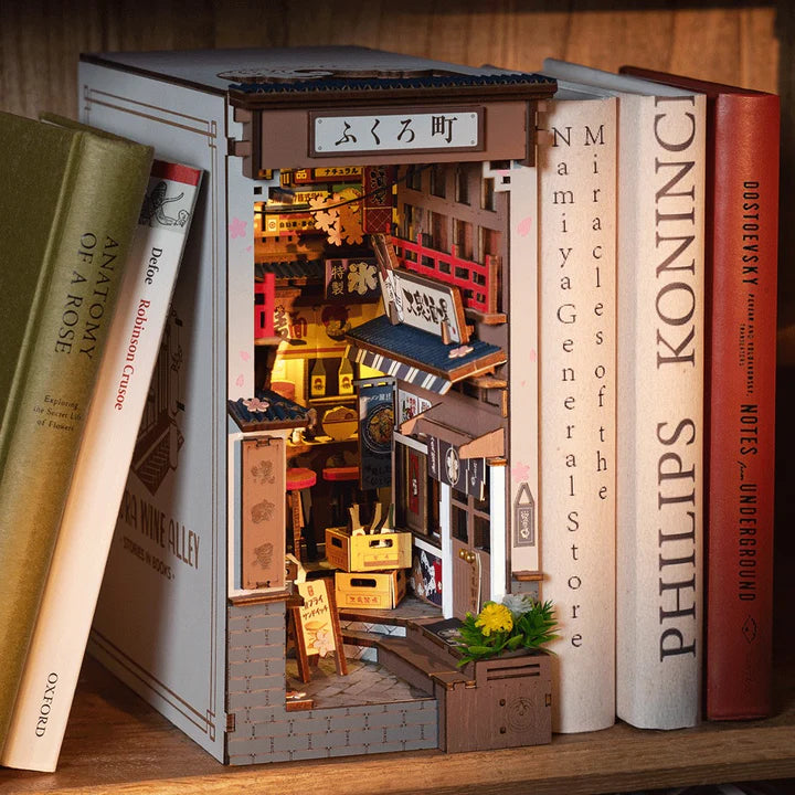 Robotime : Book Nook & Wonderland - TGB11 Sakura Wine Alley