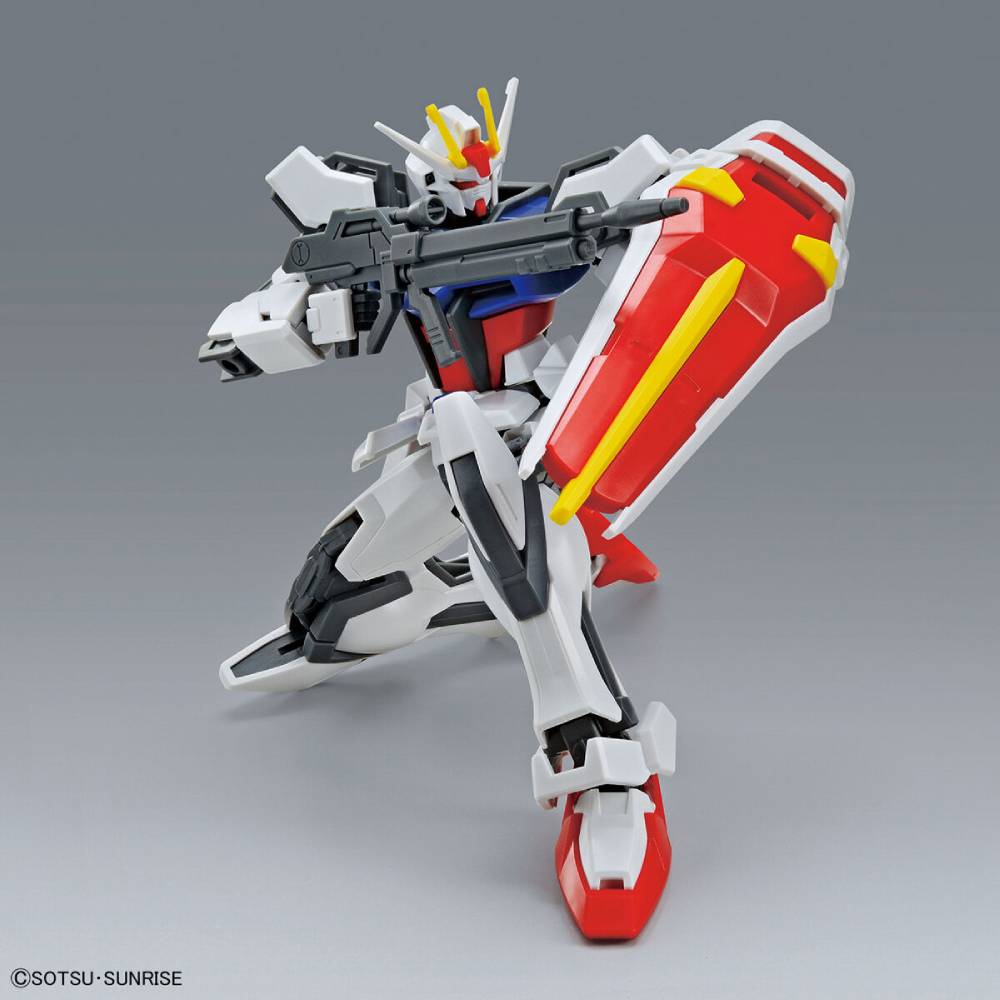 Entry Grade : GAT-X105 Strike Gundam 1/144