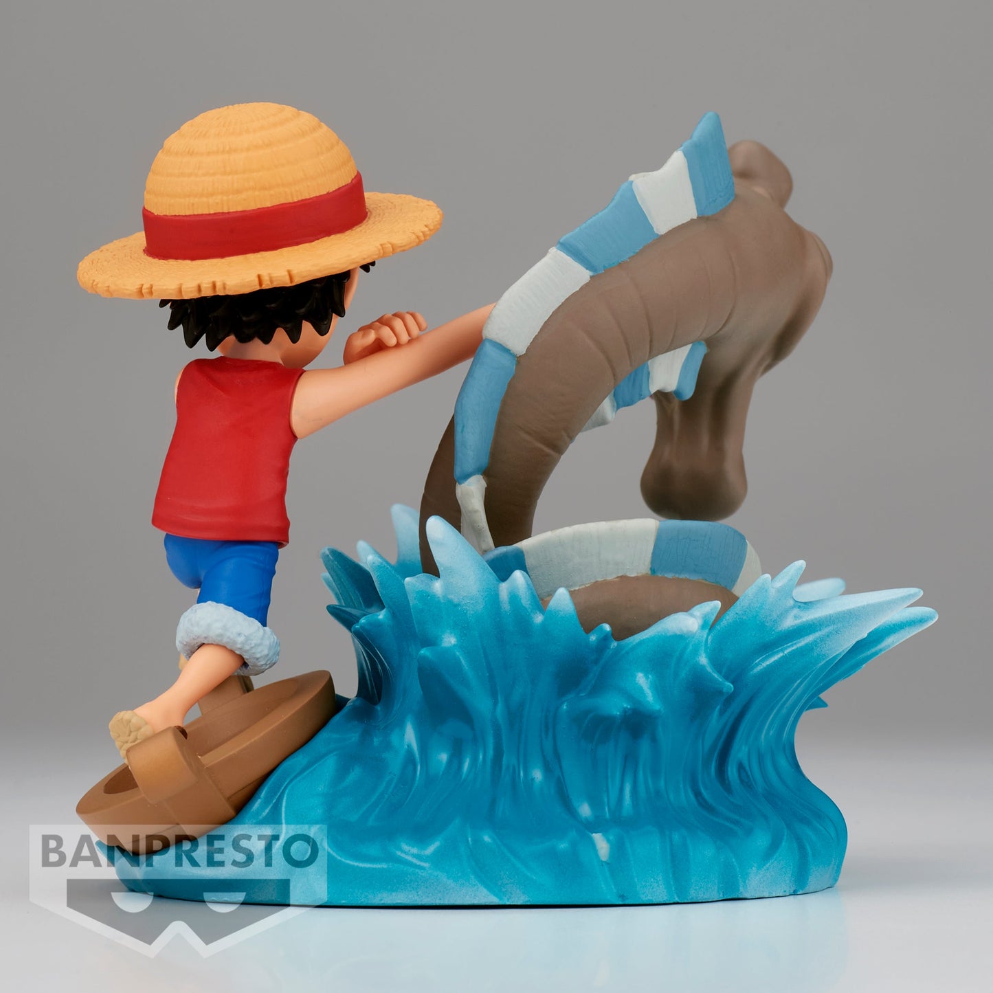 One Piece - World Collectable Figure ( WCF ) : Log Stories - Monkey . D . Luffy VS Locale Sea Monster